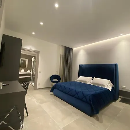 Il Duca House E Prestige Guest house *
